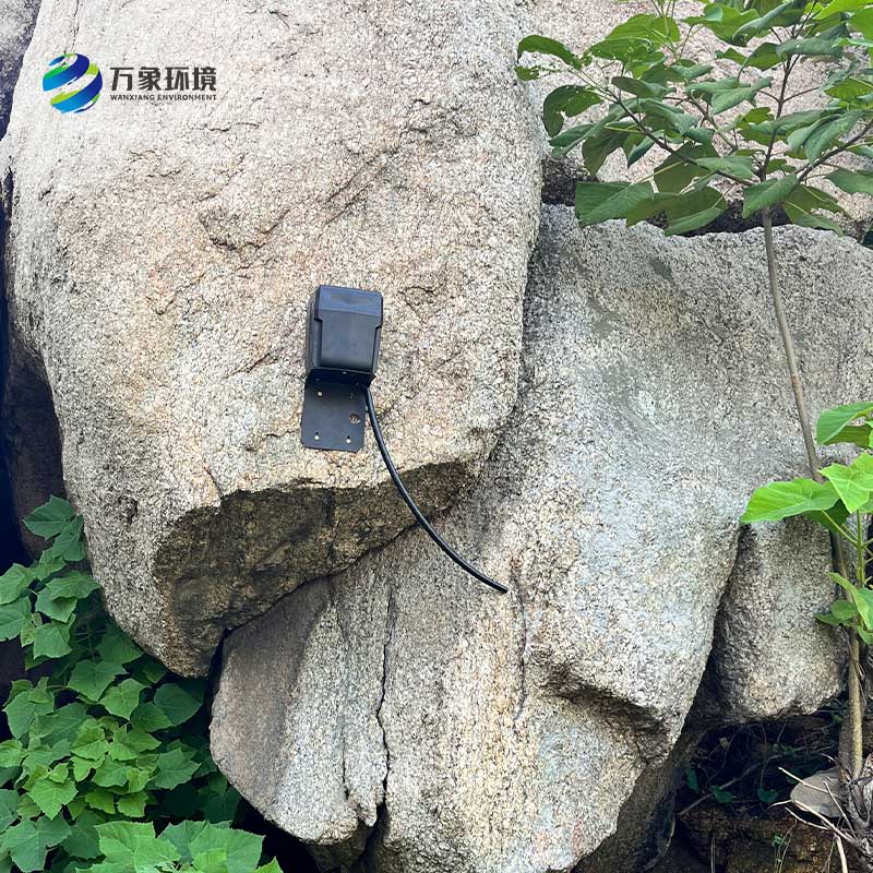 臨沂費縣-裂縫監測（1）.jpg